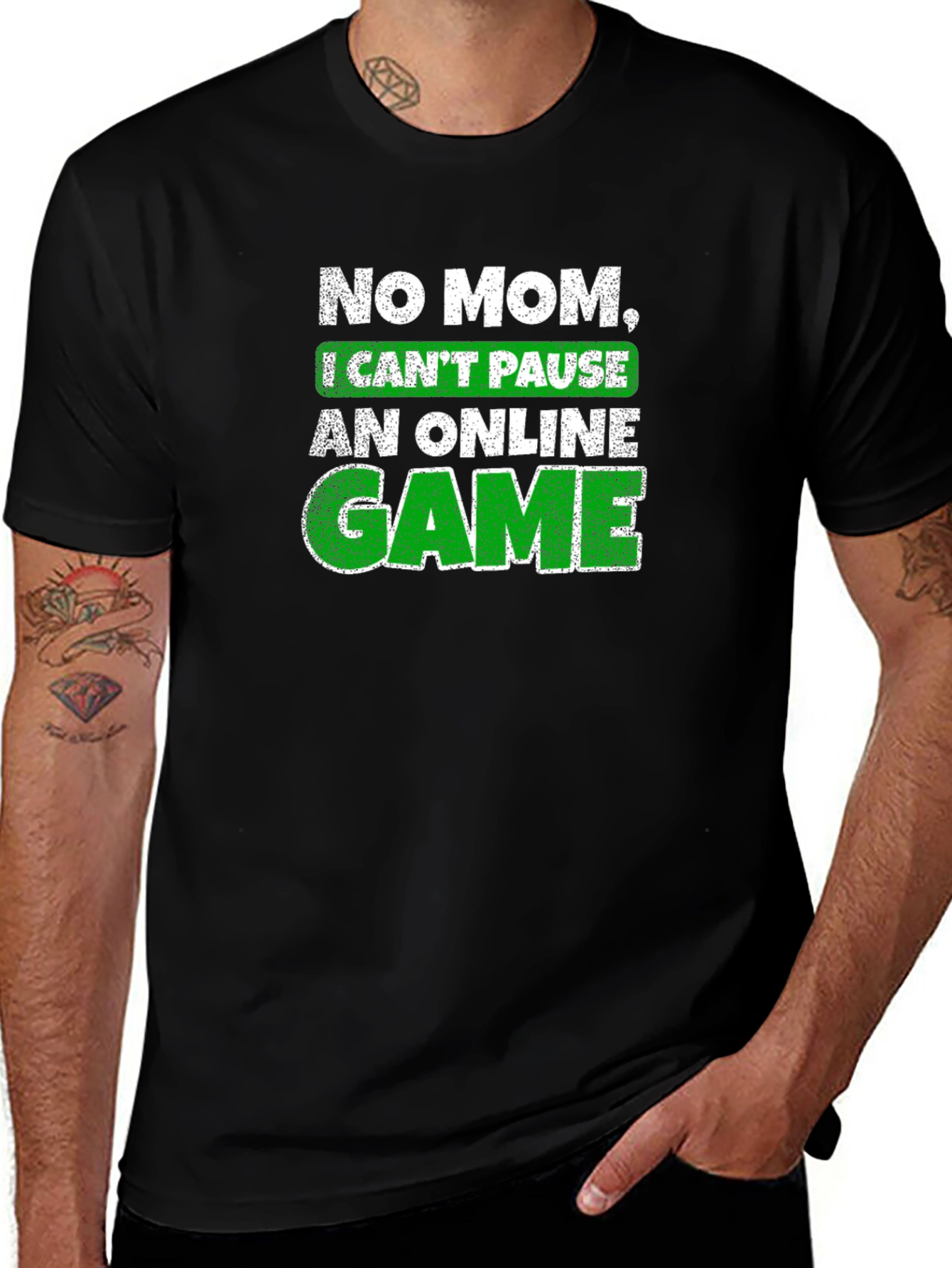 Gamer T-Shirt - No Mom I Cant Pause!