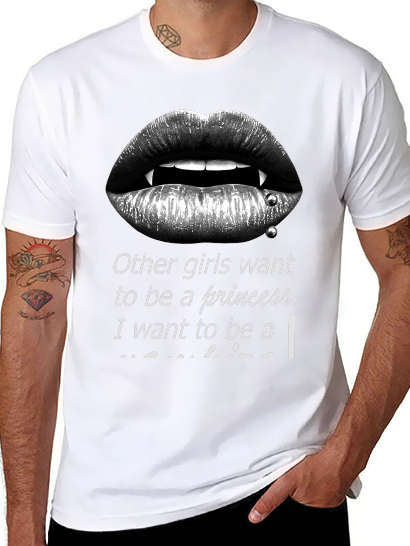 Vampire Lips Graphic T-Shirt - Princess Alternative