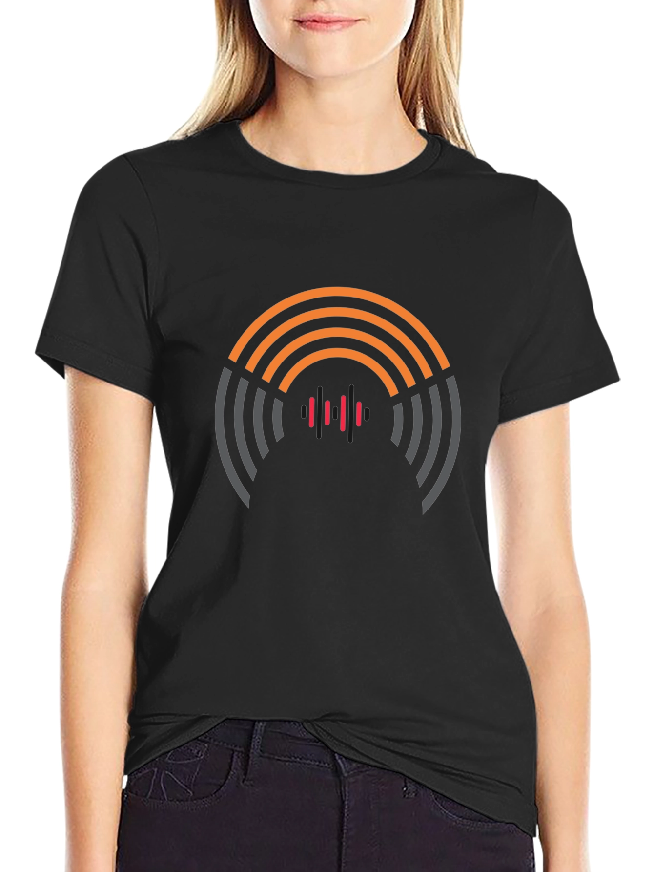 Modern Graphic Tee - Abstract Design Comfortable Fit