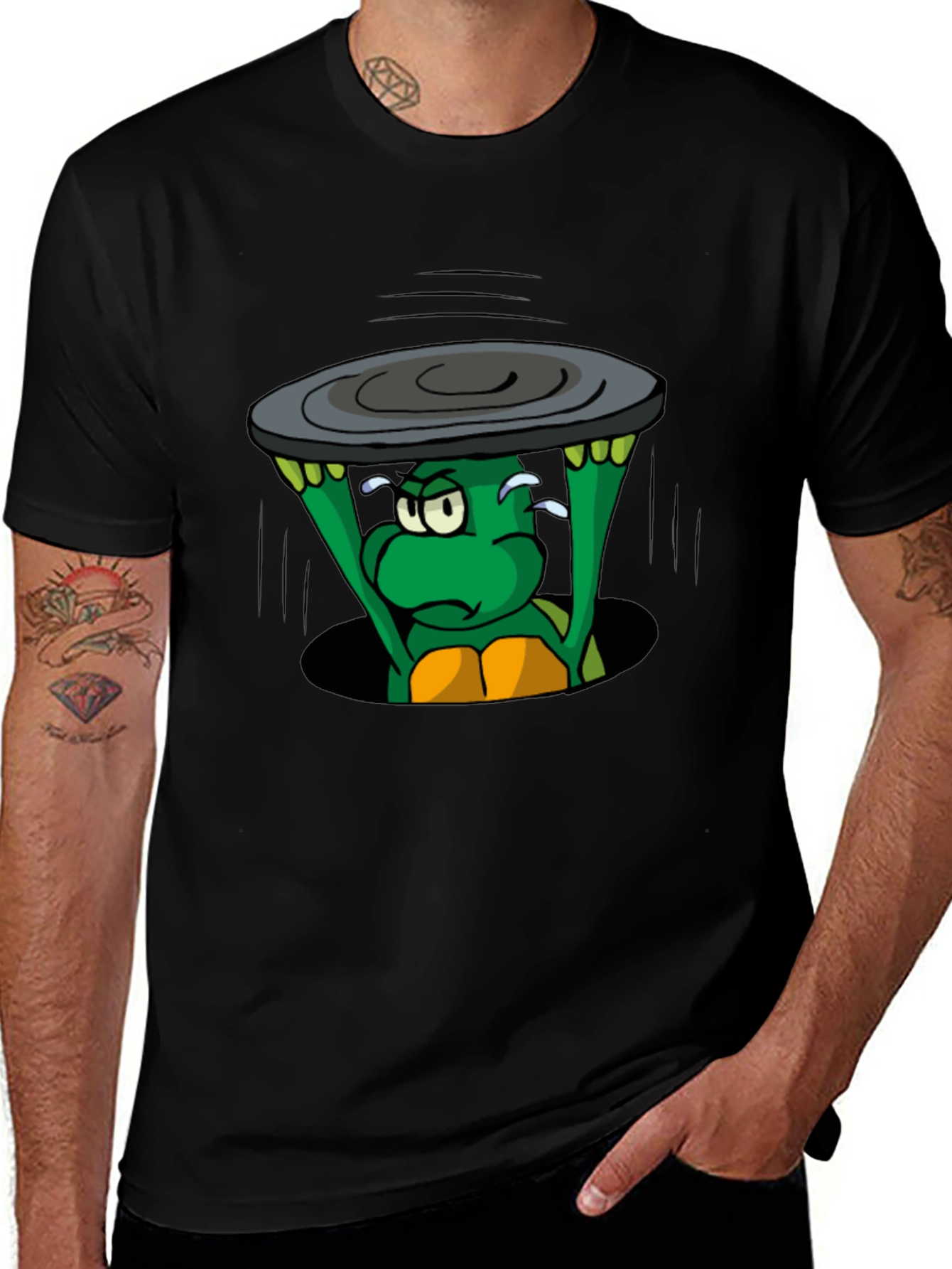 Cartoon Turtle Lifting Manhole Cover Black T-Shirt