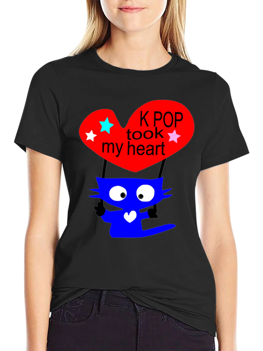 K-Pop Cat Heart Graphic Tee - Trendy Black T-Shirt