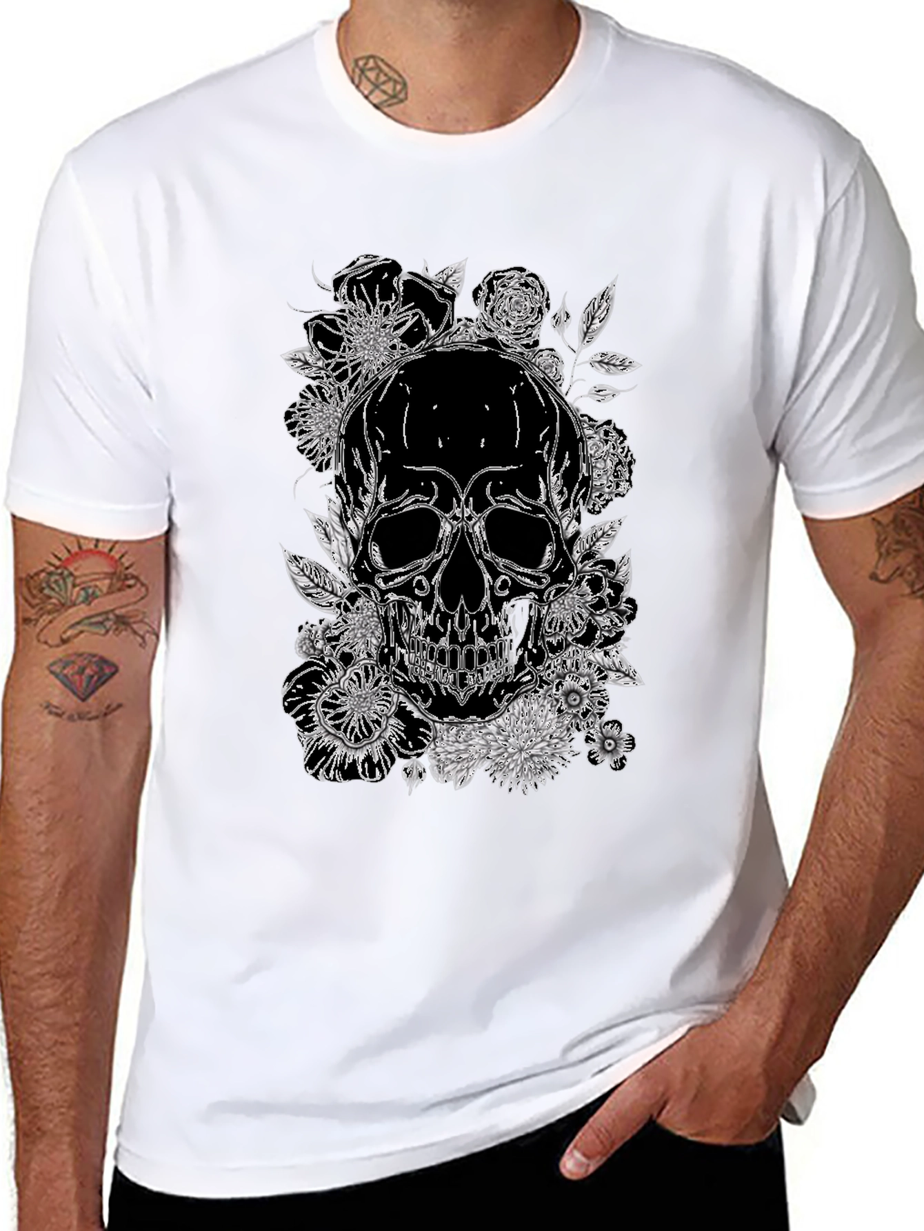 Skull & Floral Print Graphic Tee - Black