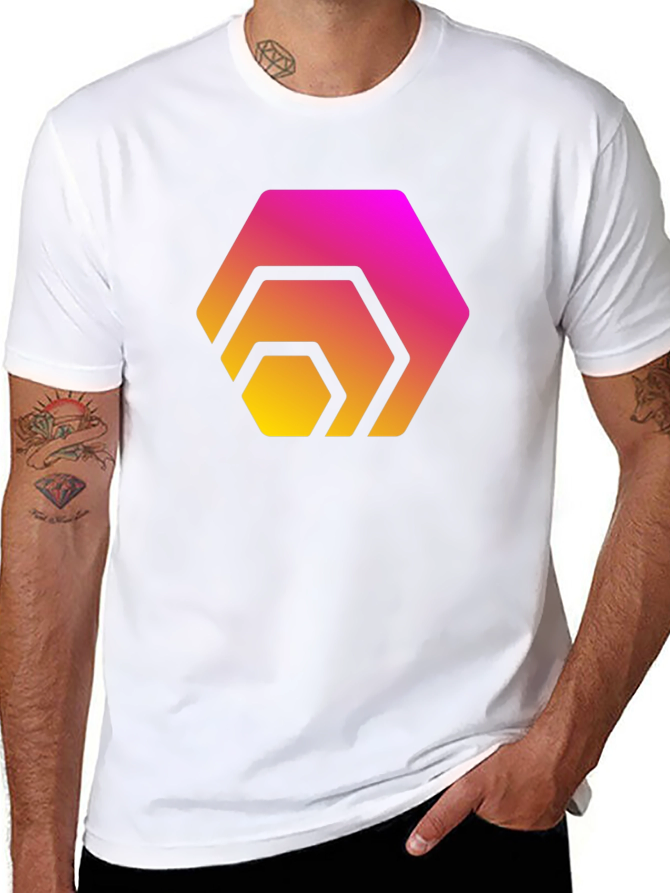 Gradient Hexagon Graphic Black T-Shirt