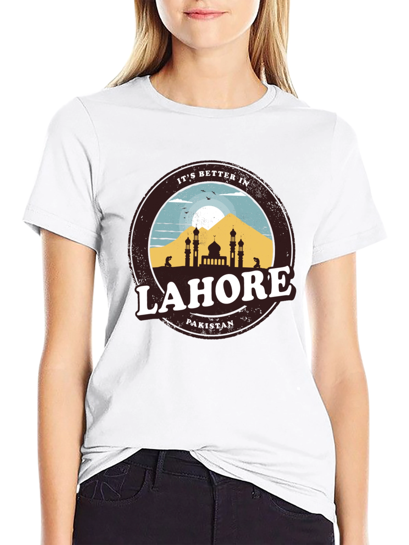 Lahore Pakistan Travel T-Shirt - City Souvenir Tee