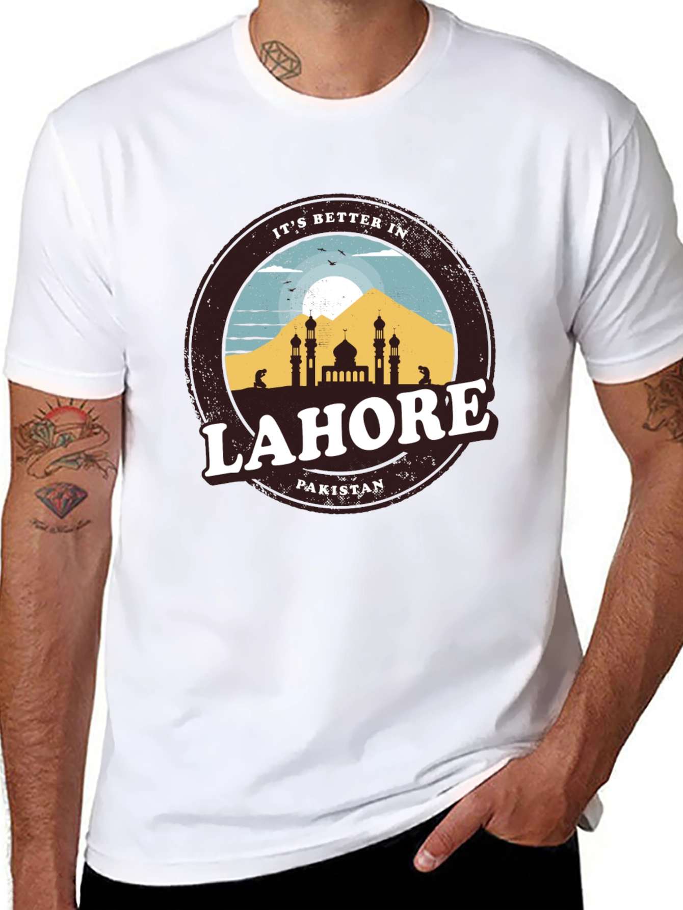 Lahore Pakistan Travel T-Shirt - City Souvenir Tee