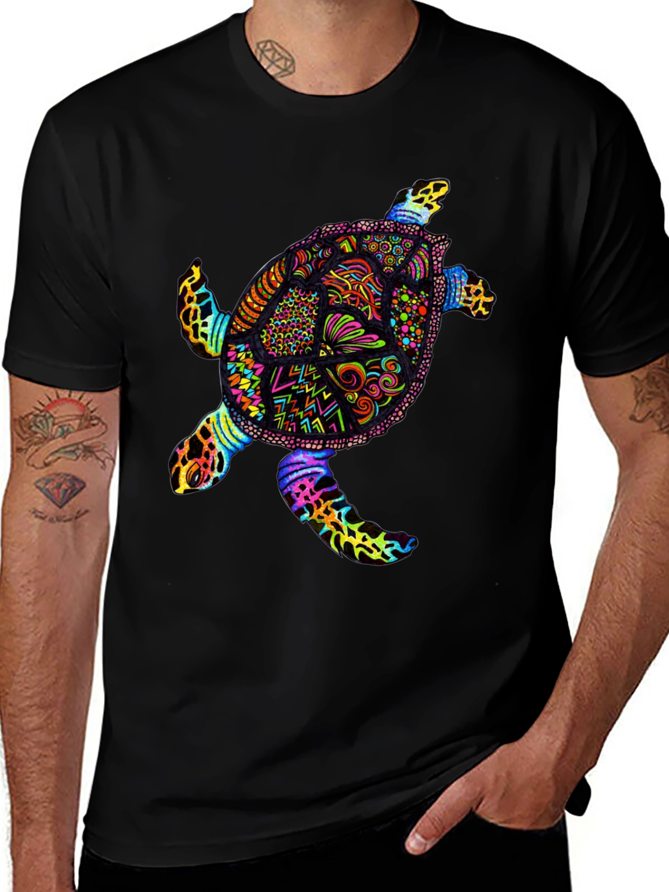 Vibrant Sea Turtle Graphic Tee - Black Cotton T-Shirt