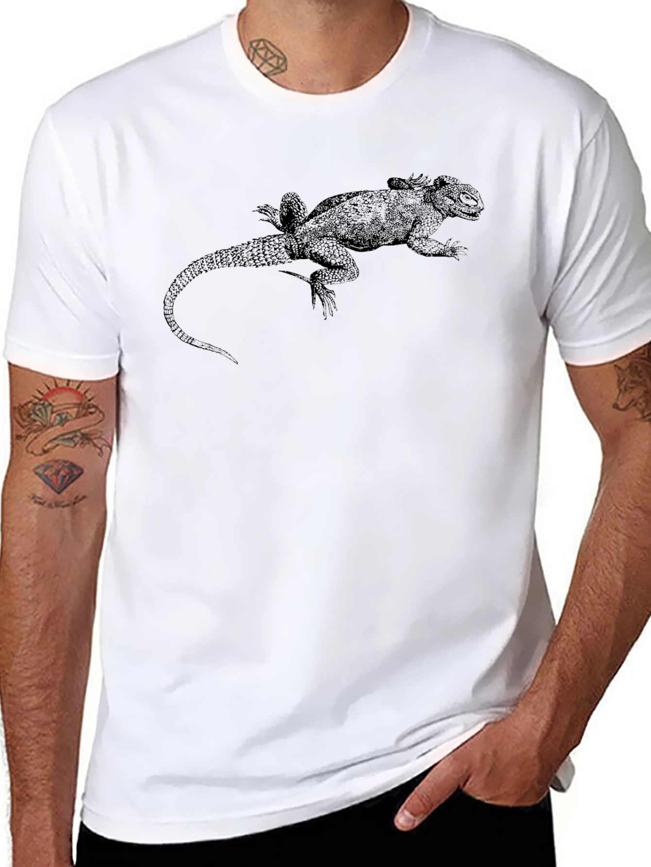 Lizard Print Black T-Shirt - Unique Animal Graphic Tee