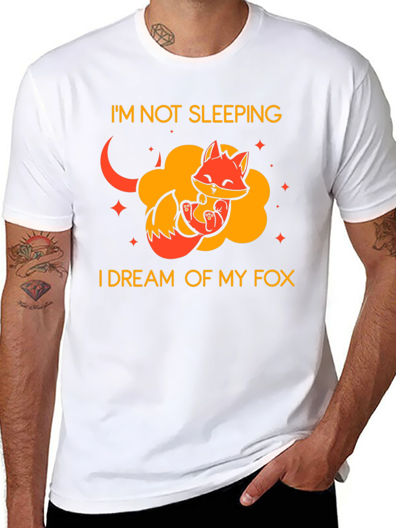 Dreaming Fox Graphic Tee - Cute Sleep Shirt