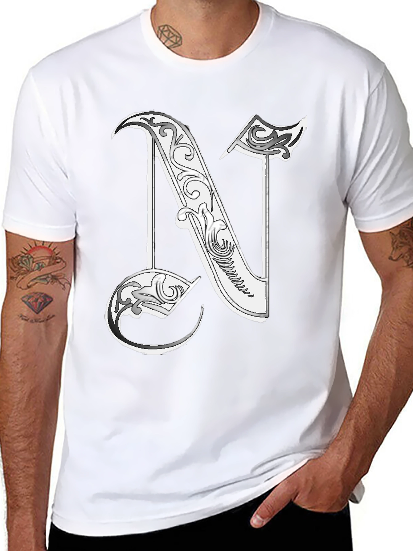 Letter N Graphic T-Shirt - Black