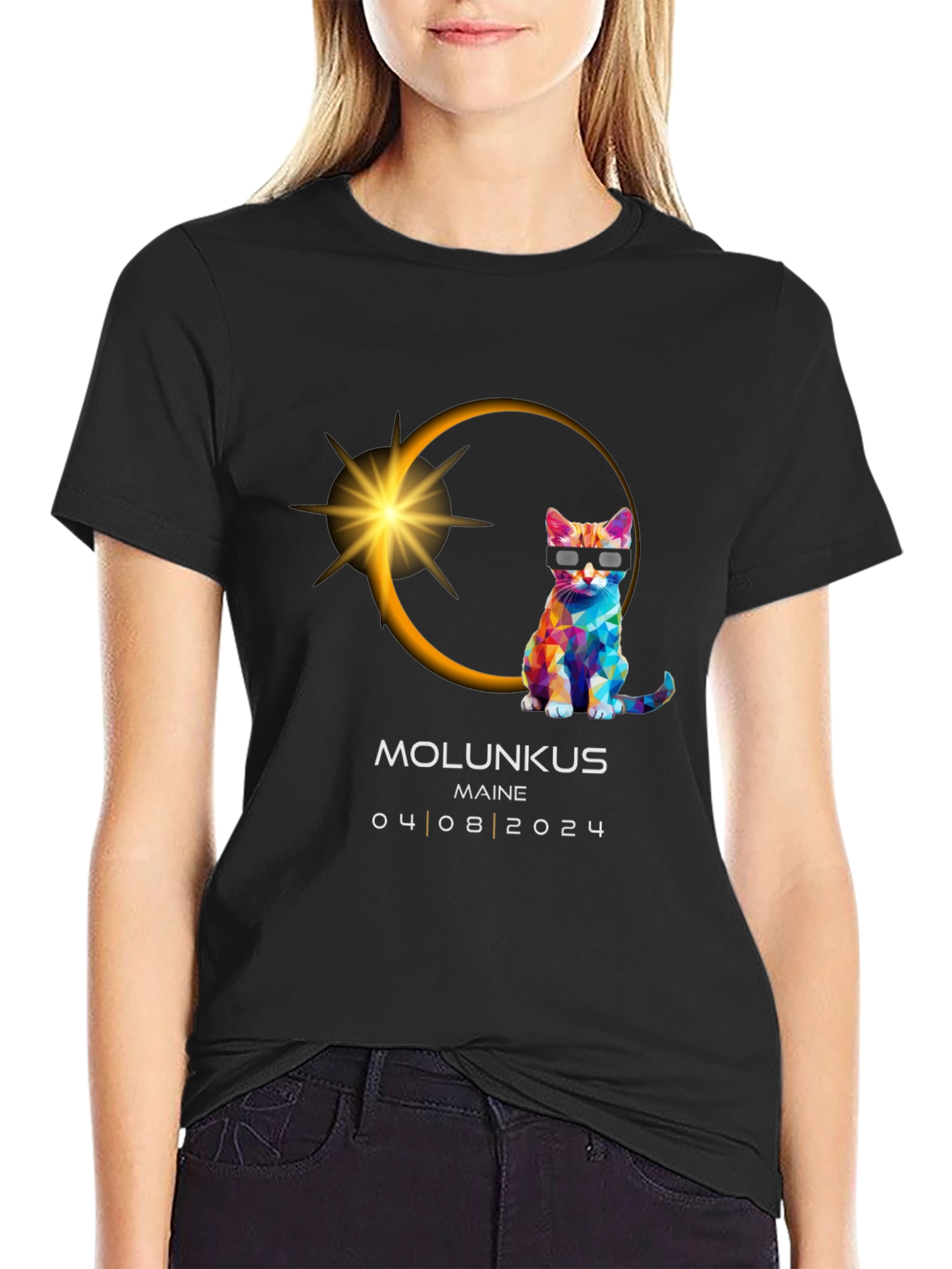 Molunkus Maine Eclipse Cat T-Shirt 04/08/2024