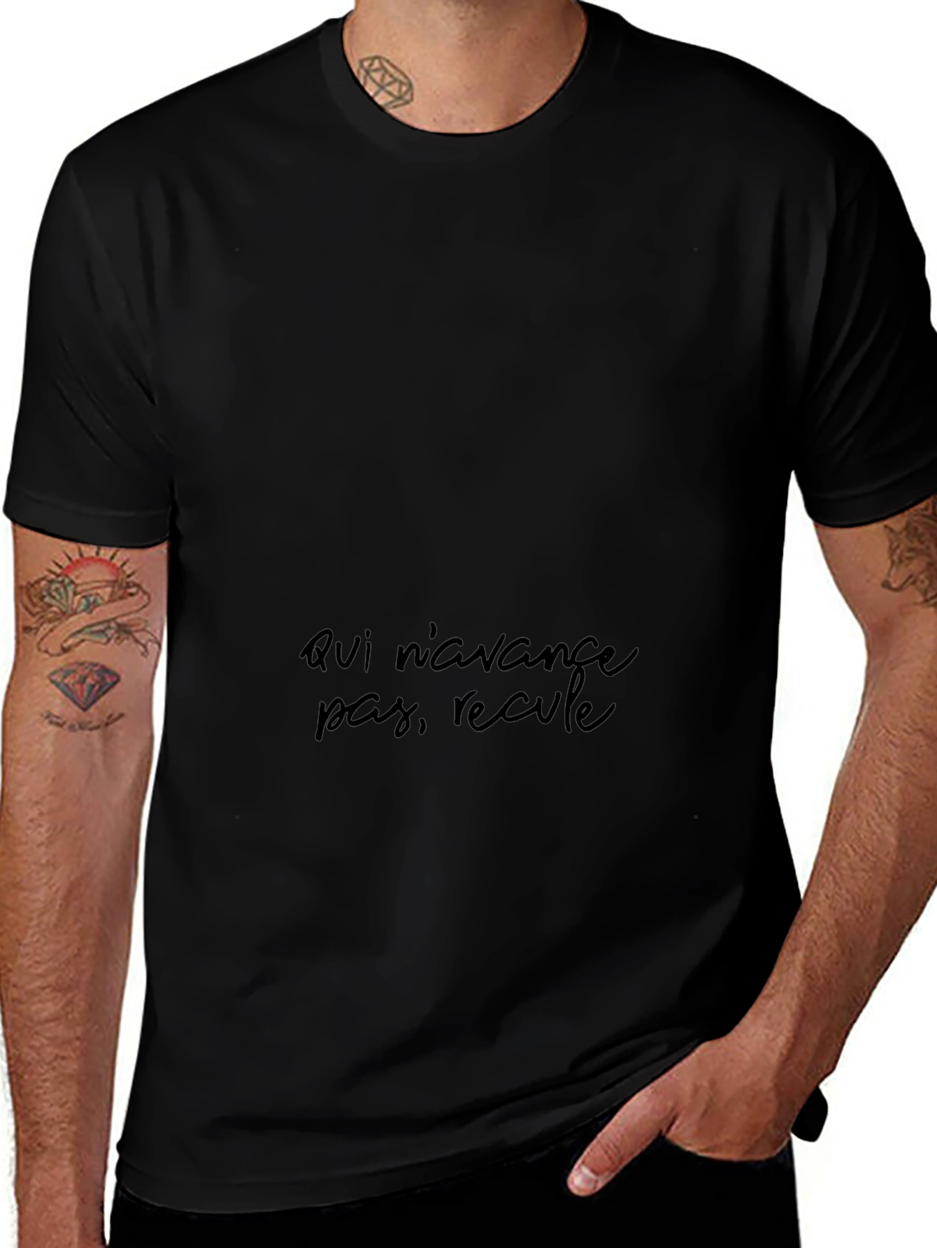 French Proverb T-Shirt: Qui Navance Pas Recule
