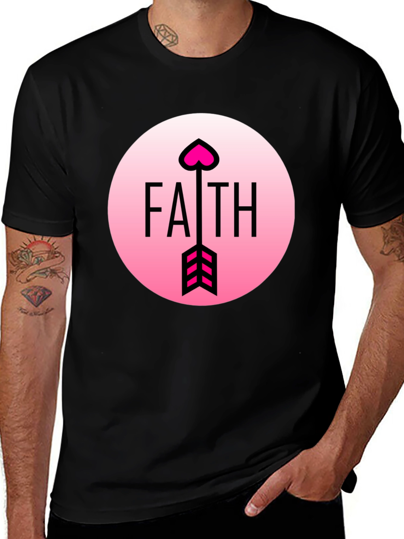Faith Arrow Heart Graphic Black Tee