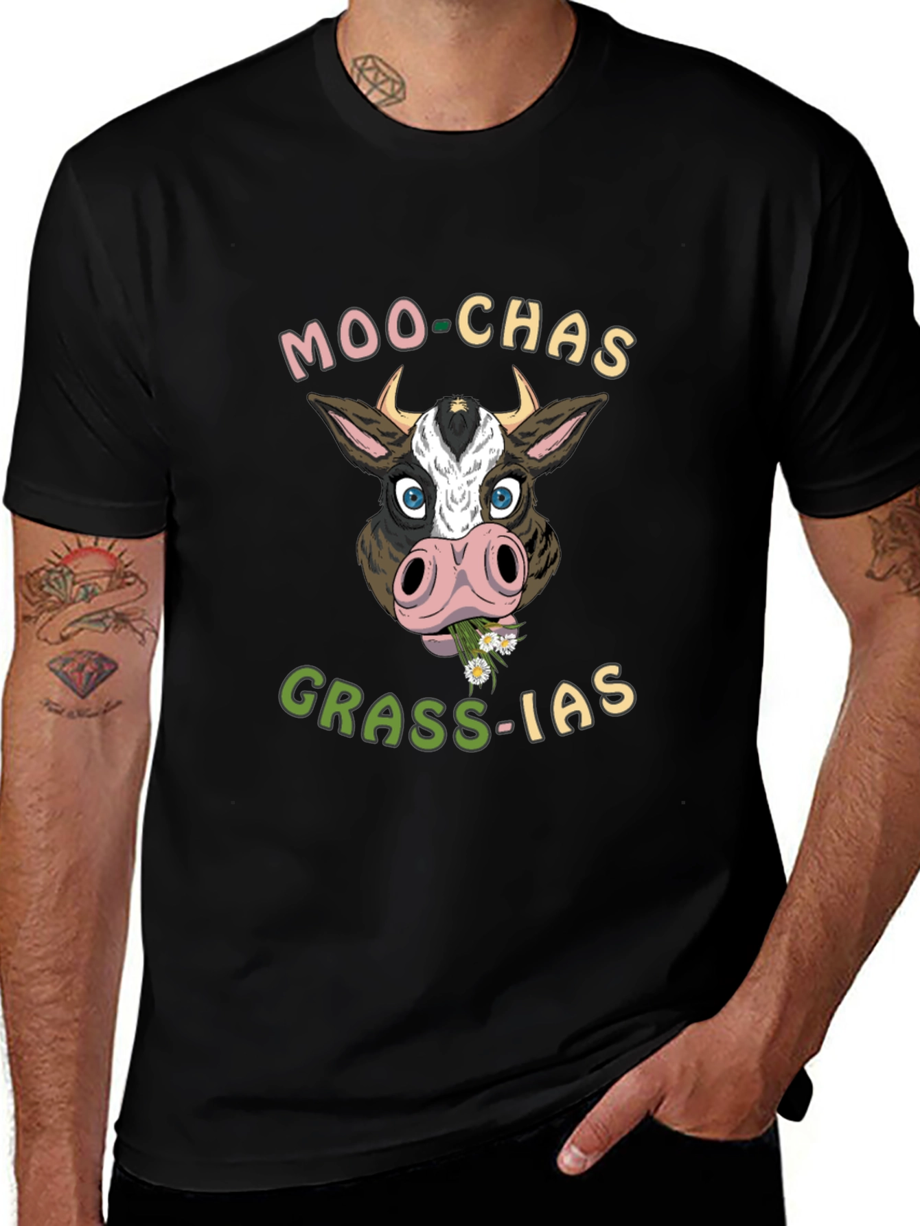 Moo-chas Grass-ias Cow Graphic T-Shirt