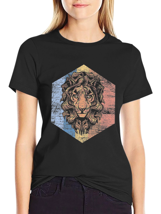 Lion Graphic Tee - Retro Style Black T-Shirt