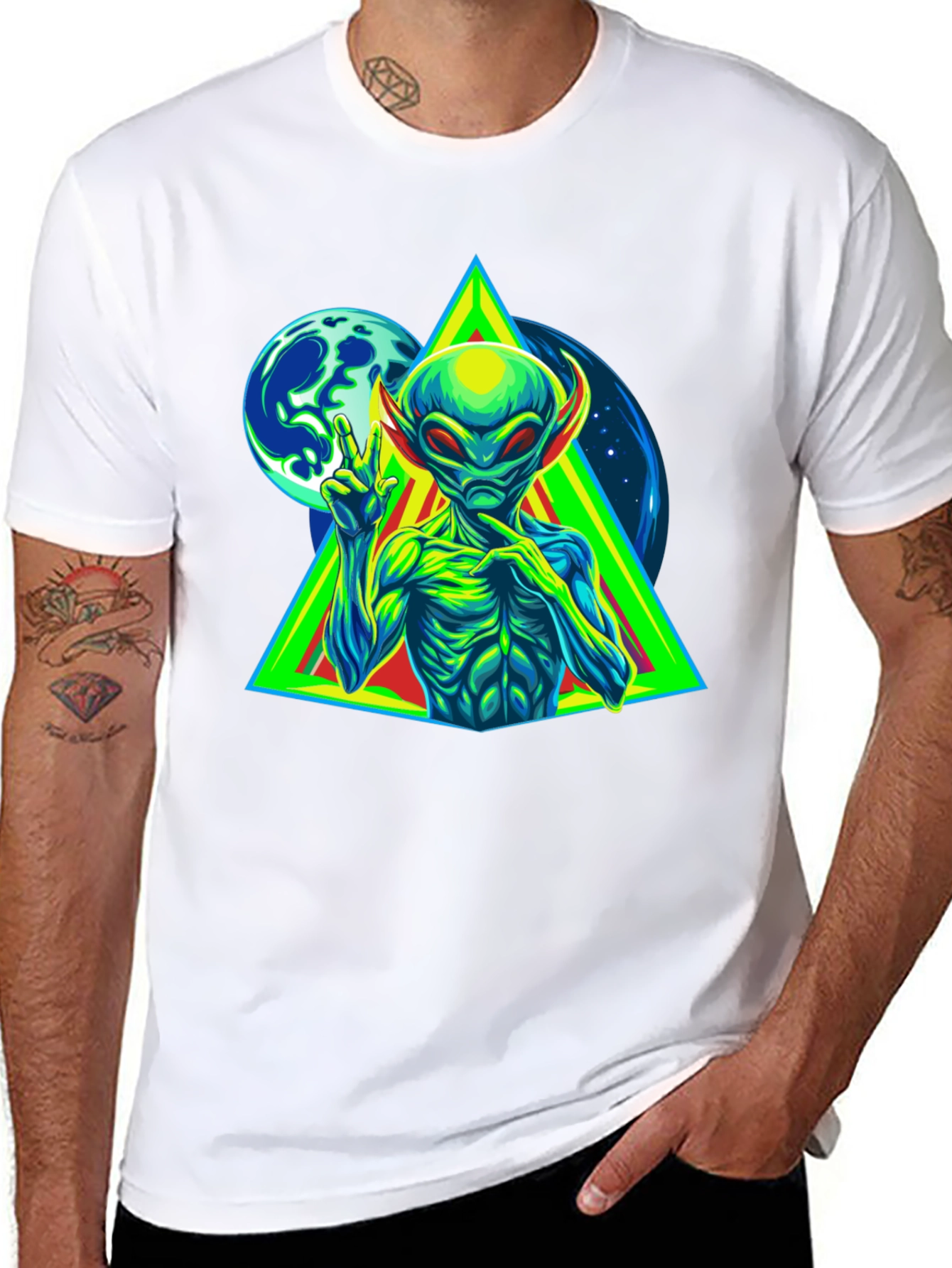 Alien Peace Sign T-Shirt - Graphic Tee