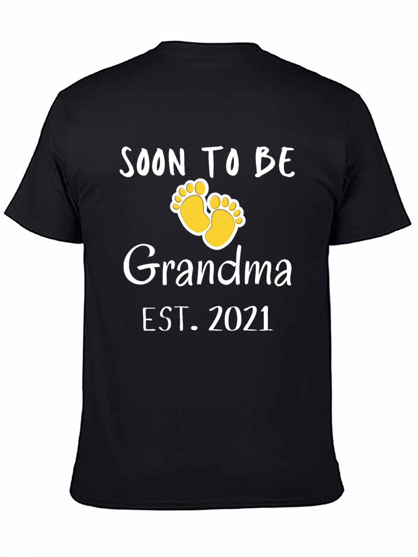 Soon To Be Grandma Est 2021 T-Shirt