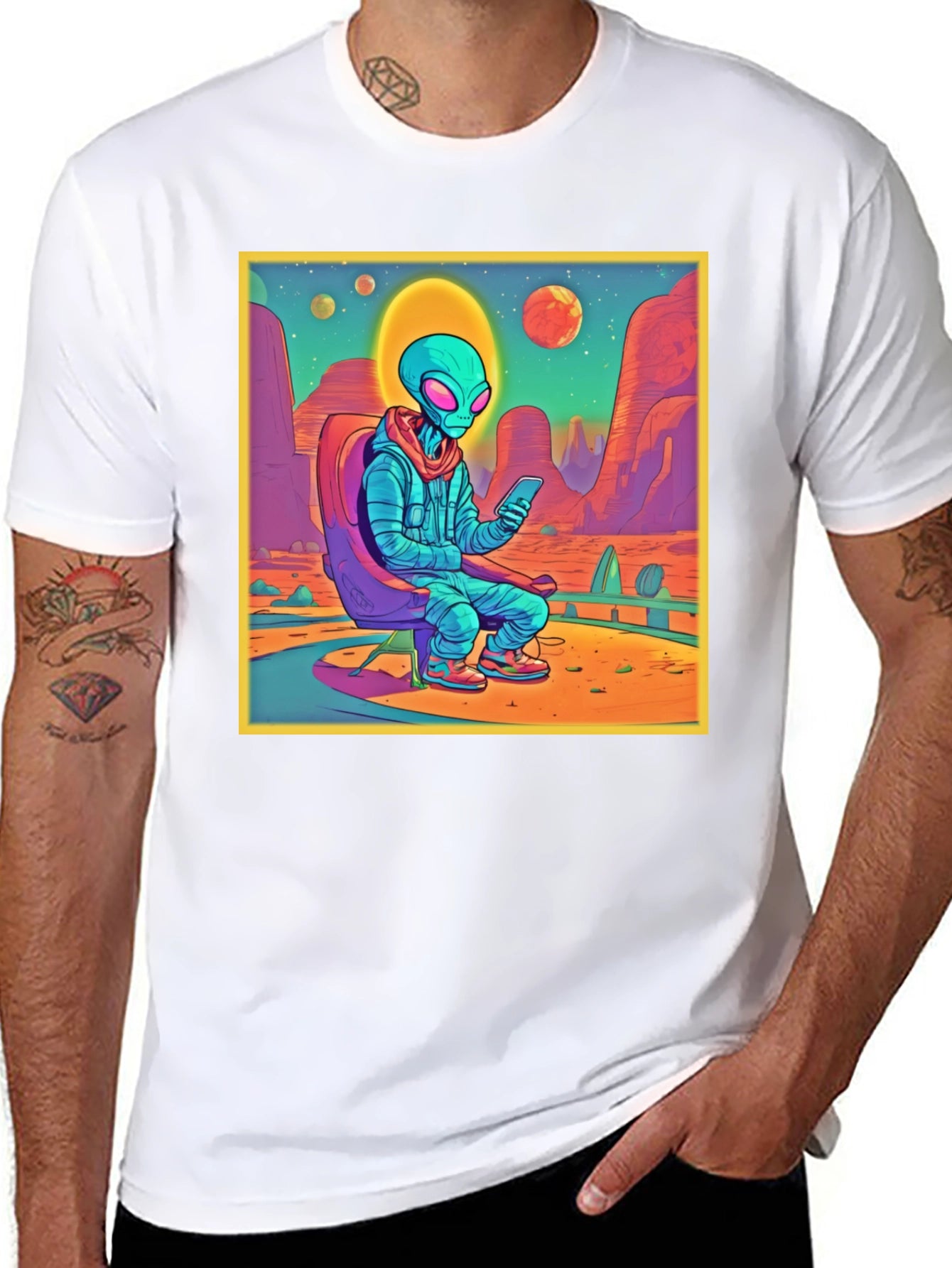 Alien Desert Scene Graphic Tee - Relaxed Style
