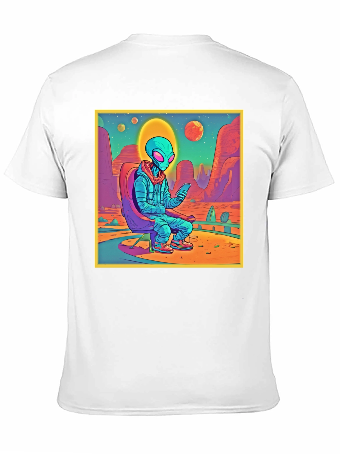 Alien Desert Scene Graphic Tee - Relaxed Style