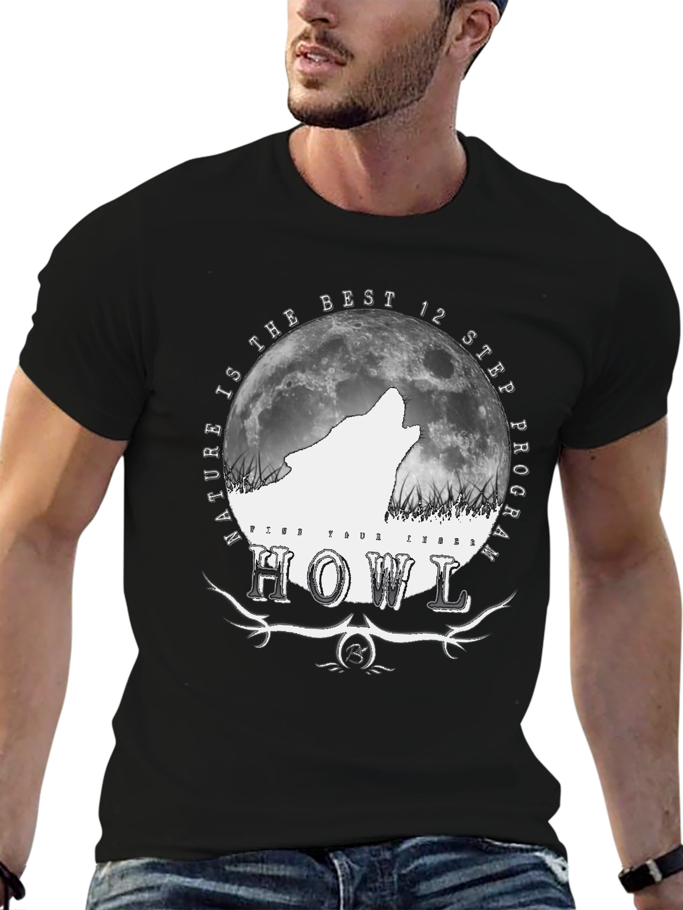 Nature Wolf Howl Graphic T-Shirt