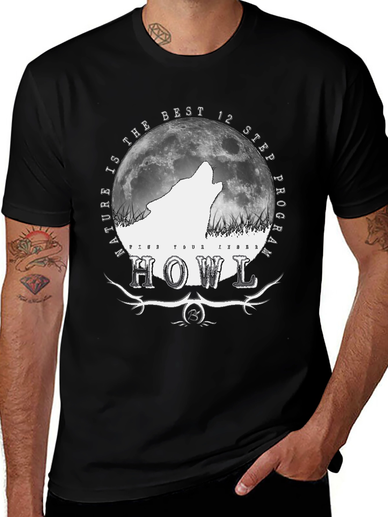 Nature Wolf Howl Graphic T-Shirt