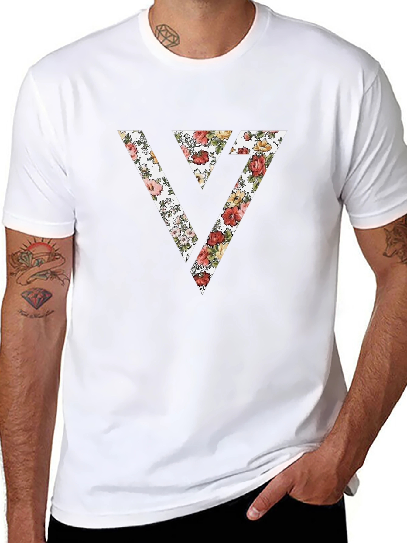 Floral Seventeen T-Shirt - Black Cotton Blend