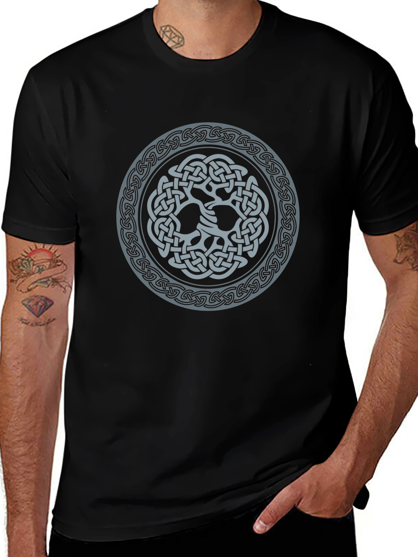 Celtic Knot Design Black T-Shirt