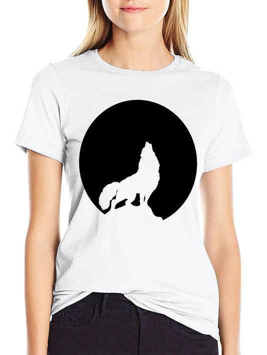 Wolf Howling at Moon Black T-Shirt