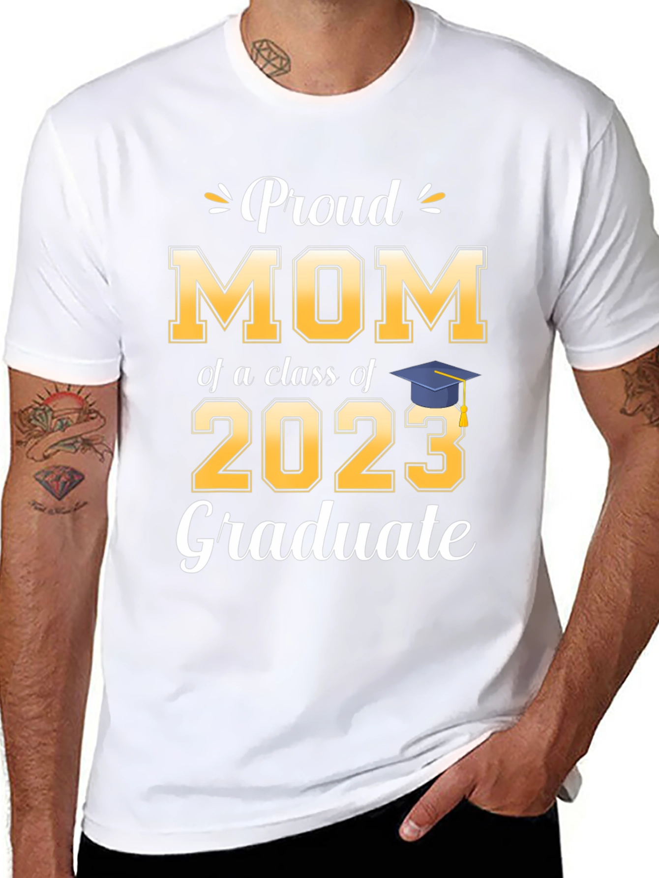 Proud Mom of a 2023 Graduate T-Shirt