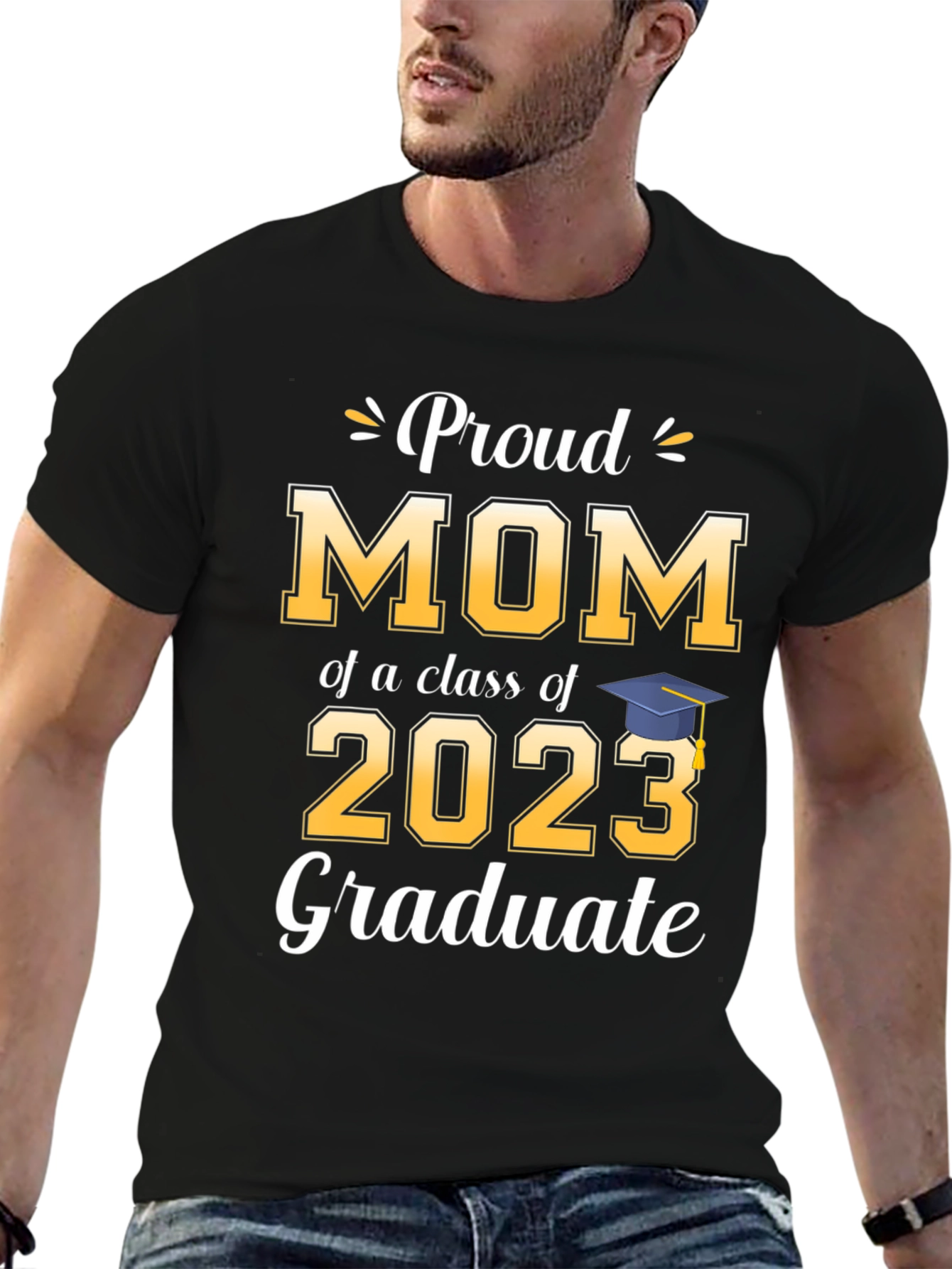 Proud Mom of a 2023 Graduate T-Shirt