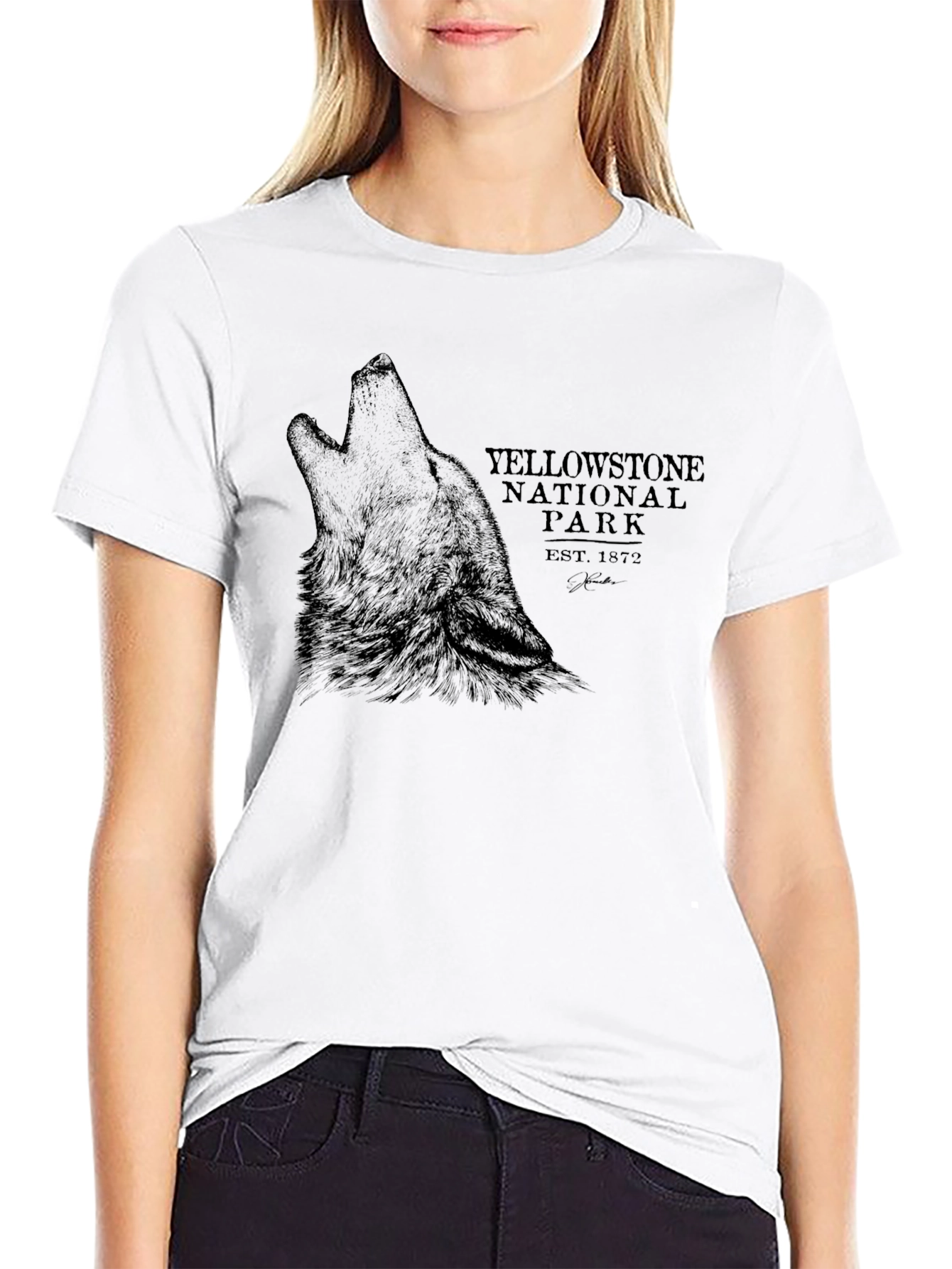 Yellowstone National Park Wolf Graphic Tee