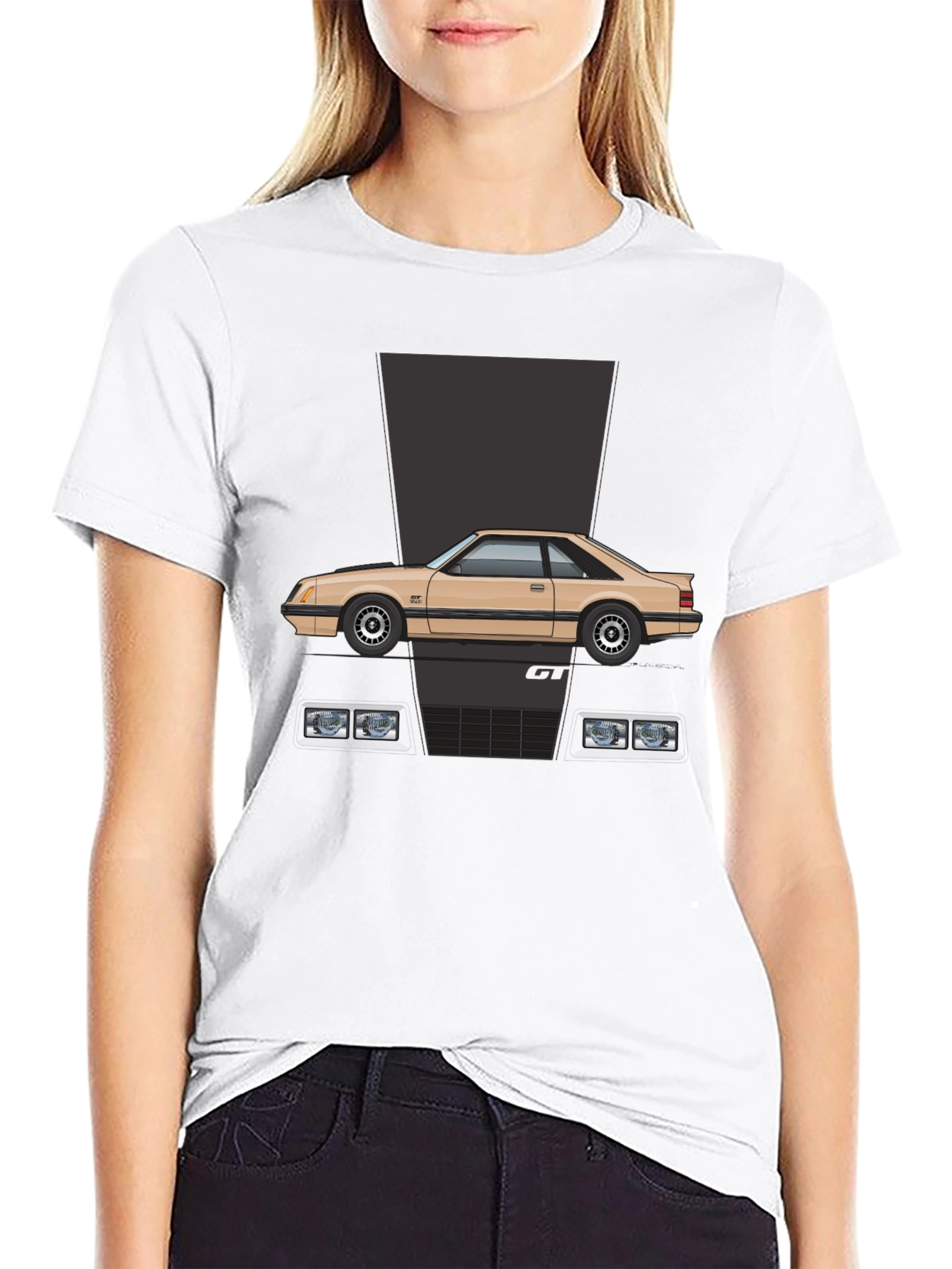 Retro 80s Car Graphic Tee - Classic Cool